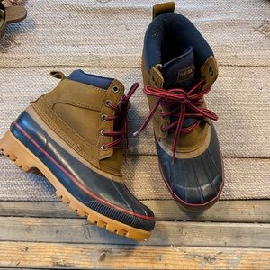 G.H. Bass & Co navy blue duck boots size 7.5